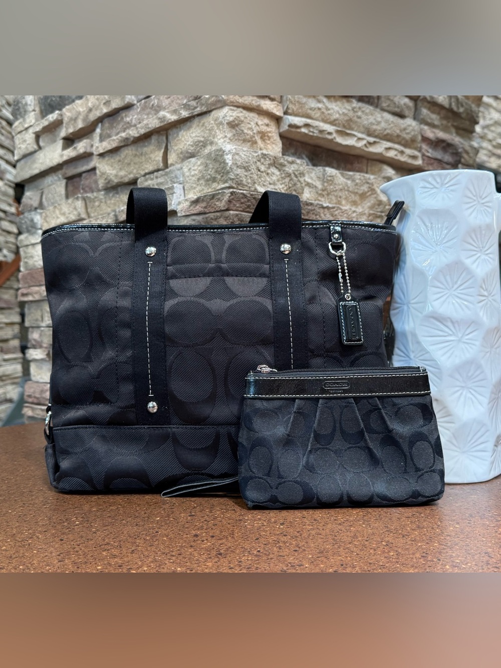 Coach Kyra/Daisy Signature Tote with Matching Wristlet Wallet